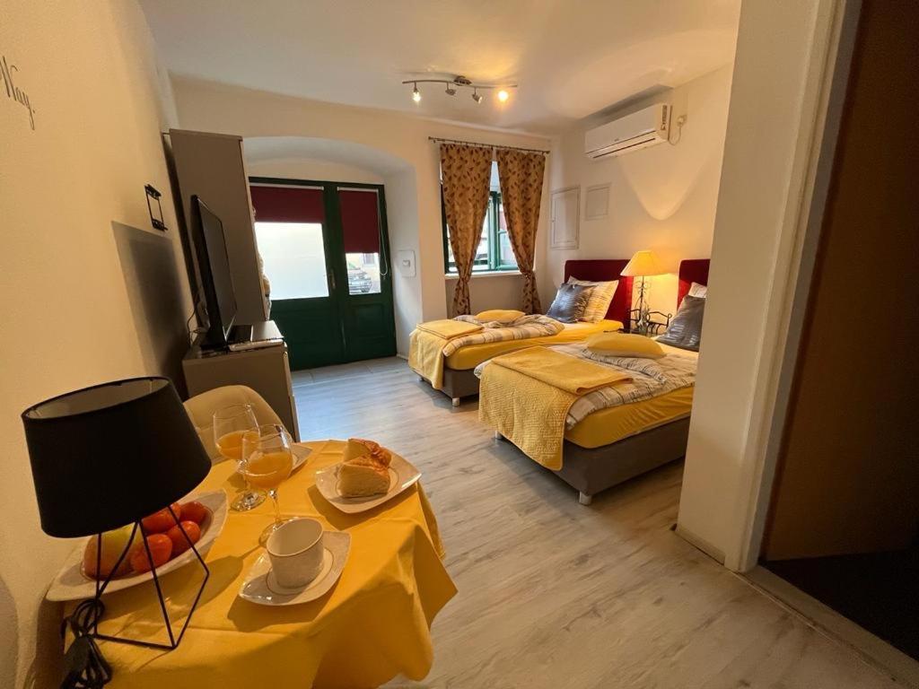Titius Apartment Skradin Extérieur photo